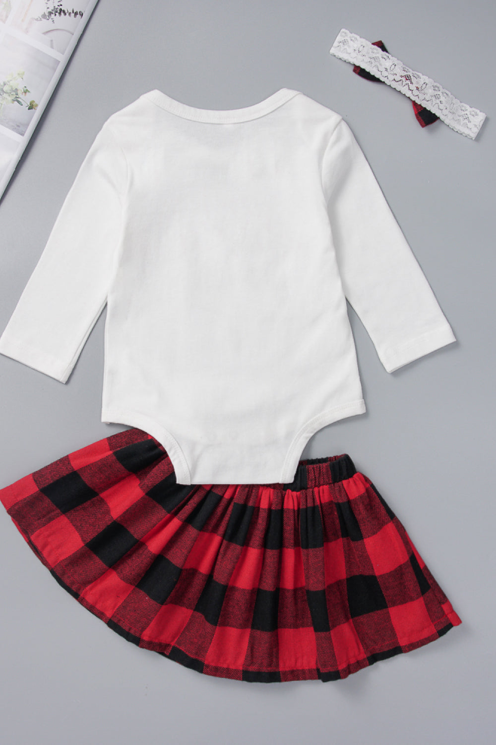 Baby Girls' Christmas Bodysuit and Plaid Skirt Set with Bow